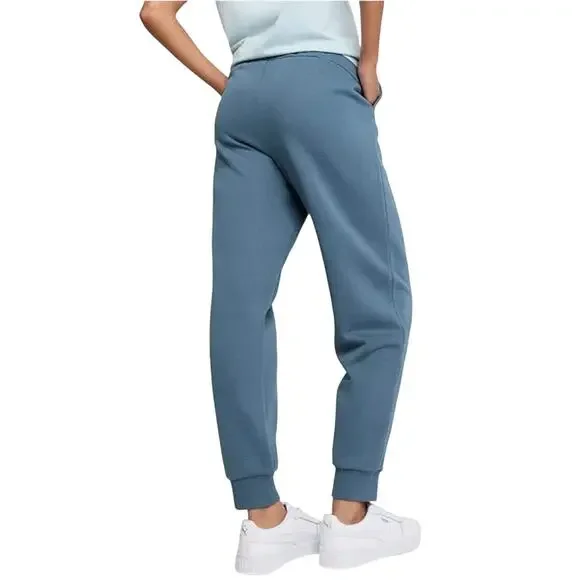 Puma Women's Fleece Sweatpants Essential Logo GRAY SKIES NWT SIZE M - Picture 2 of 9